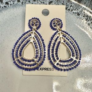 1 pair Fashionable Beaded Teardrop Dangle Earrings Blue & lt gold tone. Unworn